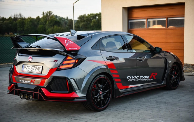 Honda Civic cena 129900 przebieg: 56034, rok produkcji 2019 z Gniezno małe 781